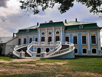 Экскурсия в музей-усадьбу писателя А.С. Грибоедова в с. Хмелита